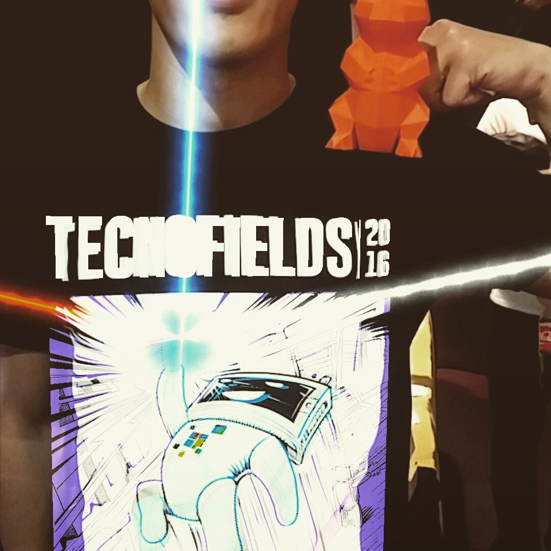 #tecnofields #realidadaumentada #poyo y....sigue esta fiesta del #gaming y la #tecnología
