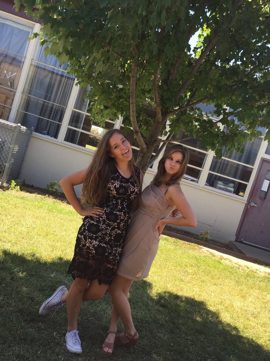 @izzy_chock I love you ❤️❤️❤️❤️ I can't wait until u get yo ass down here