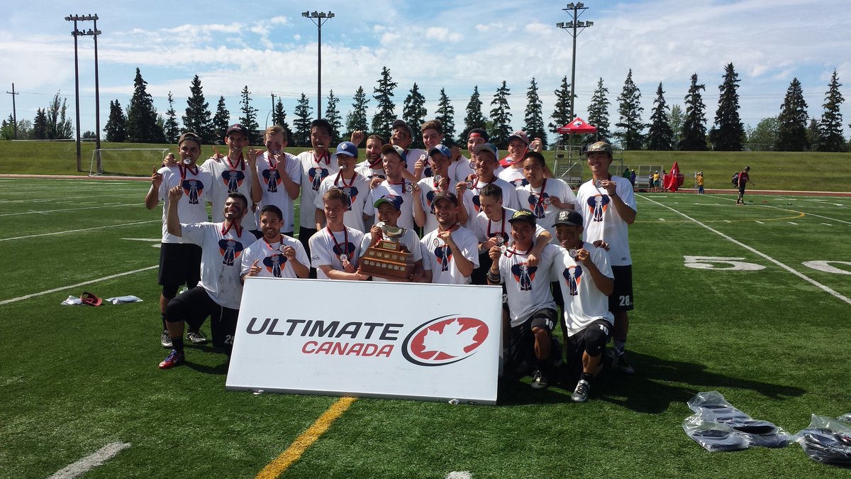 Your Open division gold medal champions: <a href="/GrandTrunkUlti/">Grand Trunk</a>!! #CUC2016