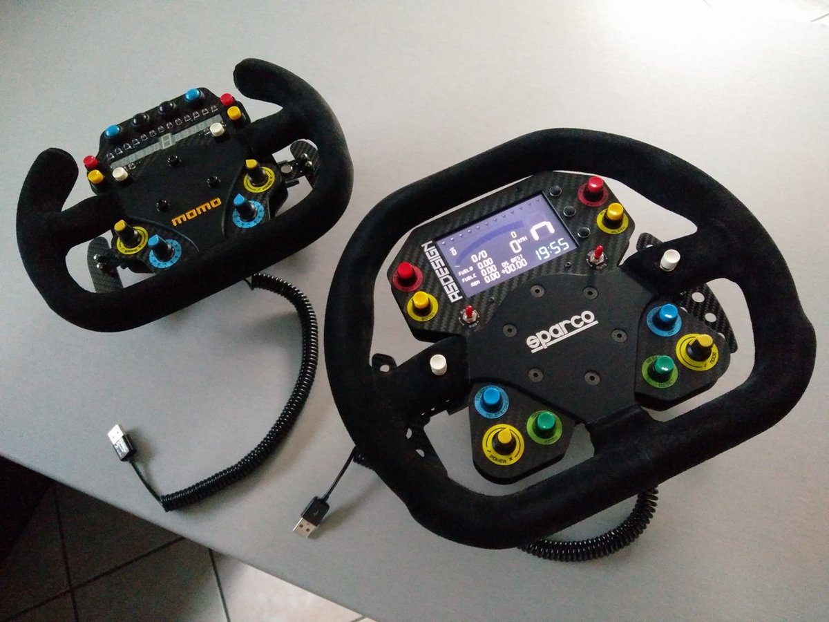 Astroxyn's tweet image. Almost ready for shipping !
#simracing #asdesign @Astroxyn @MomoMotorsport @SparcoOfficial