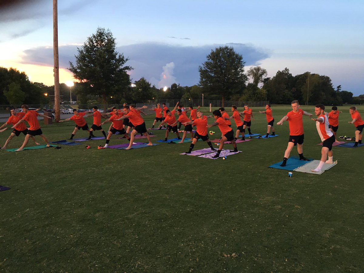 TusculumMSOC's tweet photo. Pre Season: With lots of physical work- rest, recovery &amp; fun is a strong focus for us #yoga #poolwork #teamhike 👍🏻😀 https://t.co/rzemWHKCmR