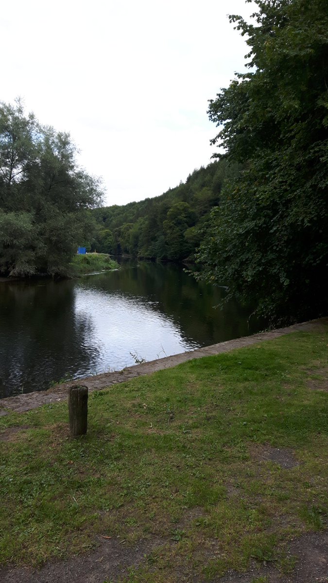 alan_coleman's tweet photo. Inistioge,Co. Kilkenny. Beautiful walk, open-air live music #IrelandsAncientEast #whereilive #familyfun #sundays https://t.co/p6lBifkdQL