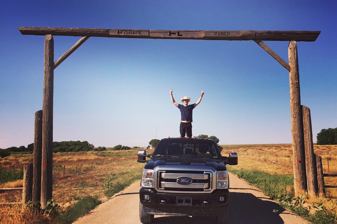 GarrisonLouis's tweet photo. It's been real Colorado✌🏼️🐃🐄🐴 https://t.co/wMjErzEsSD