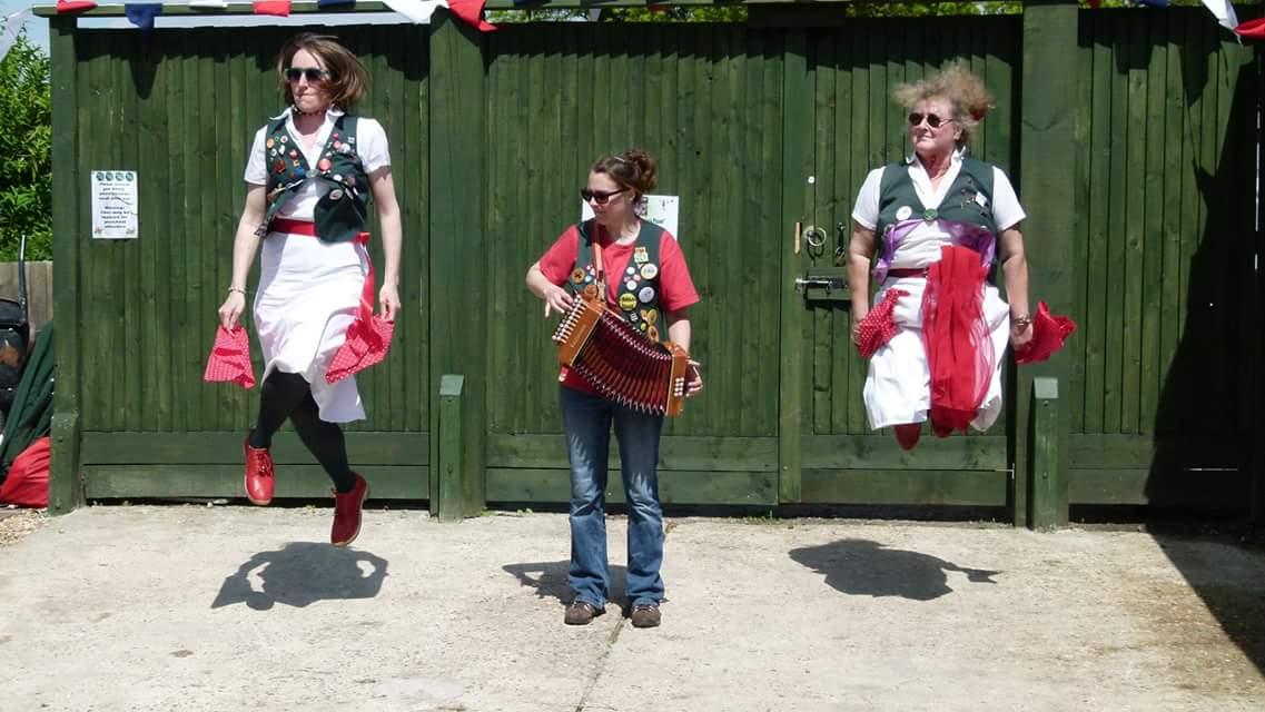 Looking forward to catching @OldClog at <a href="/cnoduk/">CNOD</a> on Tuesday evening! #CroydonNightOfDance