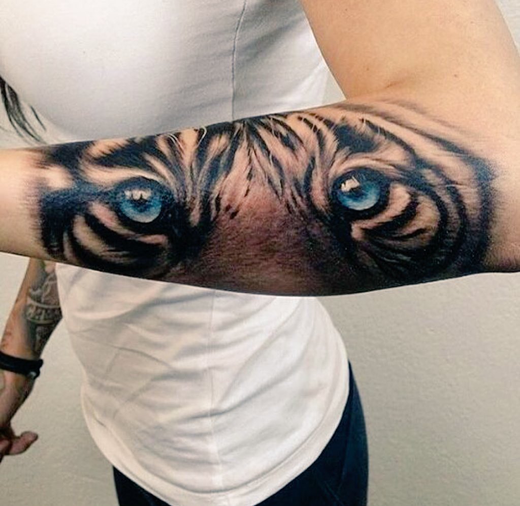 GirIstattoos's tweet image. 🐯🐯💉