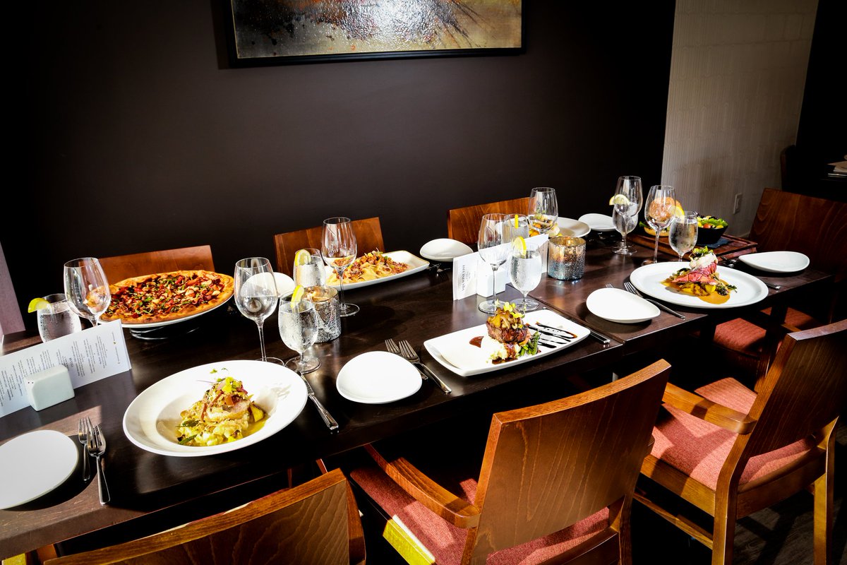 MattsonAndCo's tweet photo. No need to slave over the hot stove tonight, we're ready to host you and your company! #HamOnt #LockeSt https://t.co/6oqiGTbRvE