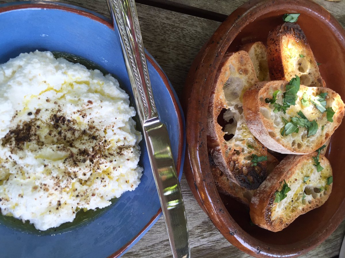 Fresh Ricotta, Olive Oil, Cracked Black Pepper, .... Toast .. That is all..