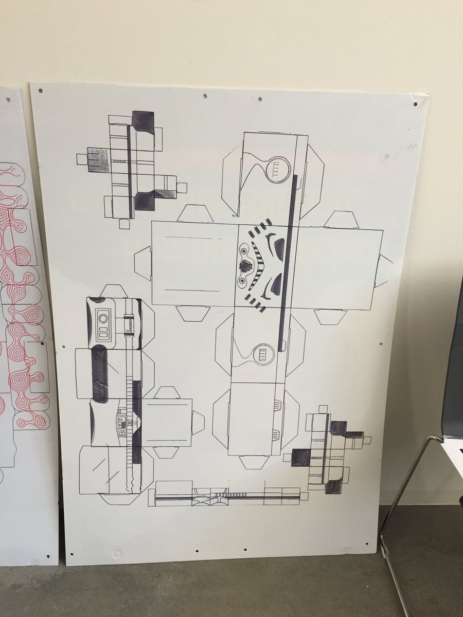 cubeecraft's tweet image. Turned some leftover corrugated cardboard signs into some art #vplotter #polargraph #cubeecraft #papercraft #upcycle
