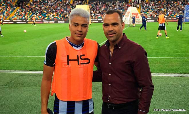 Balonazos's tweet photo. #Futve Dudamel y Udinese conversaron sobre Peñaranda y Sudamericano Sub20 https://t.co/jinXqCat8E https://t.co/4WiDKv4uuL