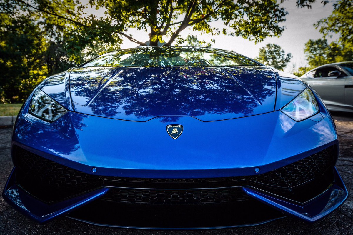 JstrongExotics's tweet image. Yesterday at the @beJAKESTRONG 5k thanks @CunixShawn for bringing the Huracán!