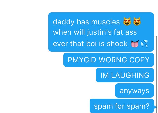 fucklicks's tweet photo. YALL IM@LAUHJKNG I COPIES THE WRONG MSG AND IM CHOKING https://t.co/9PZVv345co