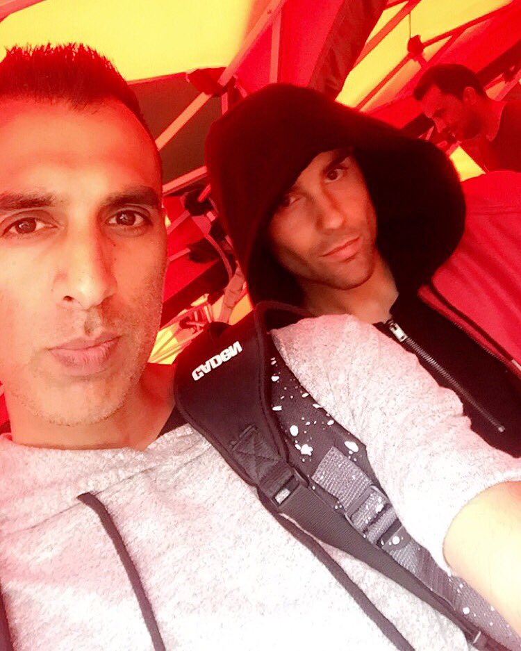 Dynamicphoto01's tweet photo. When we roll we in hard #TeamShideBoss👊🏻 @shideboss https://t.co/Ig1FaiW5OX