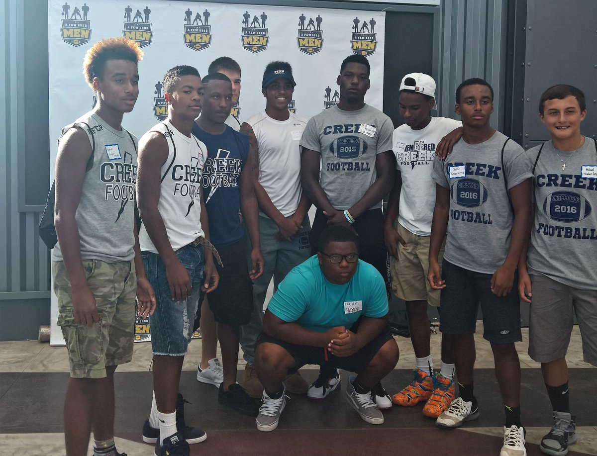 TCFBC1's tweet image. 2016 Season Kick Off. A huge TY to the staff of @afewgoodones and Camden #KrocCenter for supporting SJHS kids #HFTCP