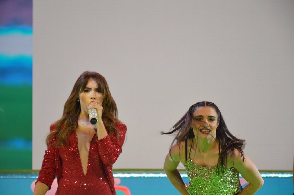 MexicanasDeLali's tweet photo. @laliespos una BOMBA fue !! ππ»πΆπ€β€οΈ #LaliEnUnSol https://t.co/IzJ0X29t8N