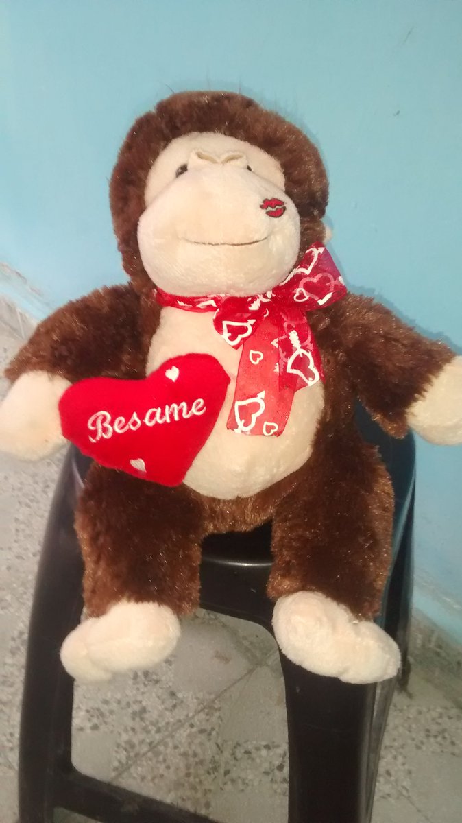 guiselamarlit's tweet photo. Comienzo mi día con regalo no me lo esperaba esta muy Lindo.Quien me abra enviado #Soltera_Codiciada jajaja 😃😃😃😉😉😃 https://t.co/8LFvyJ9Kv0