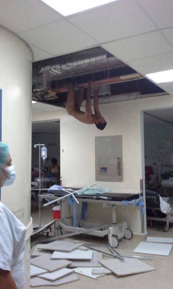 AntiJokeTyrone's tweet photo. Me: I'm always so damn tired I need to get my sleeping schedule back on track 

Me at 3 am: https://t.co/orpRQI1Yum
