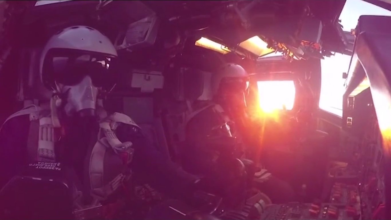 Cp2tH8lWYAA-cTo.jpg:large