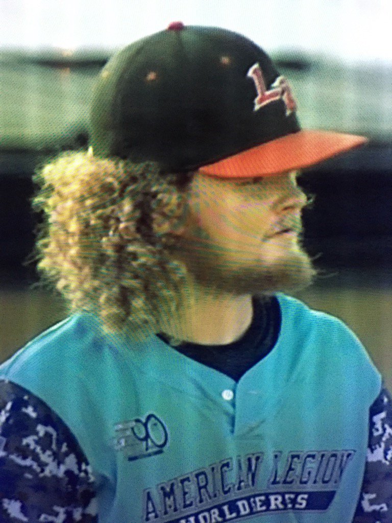 Hoya_Baseball's tweet photo. This why haircut policies are necessary. #looklikeaballplayer https://t.co/IEw9GK0pWQ