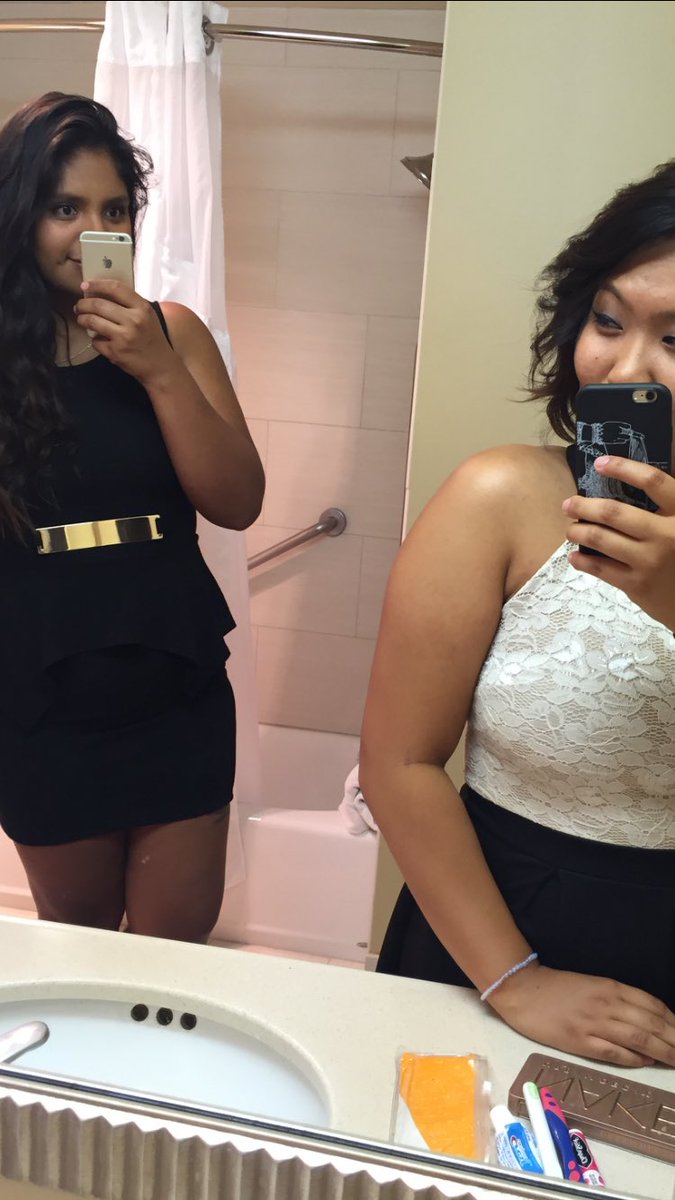 lesbiprincess_'s tweet photo. get you a girl that looks at you like this 😩👌🏼 #alwayswatchingme #whenyagirlcrazy https://t.co/W5B2qLRr82
