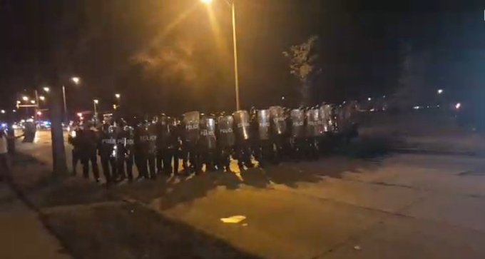 View image on Twitter