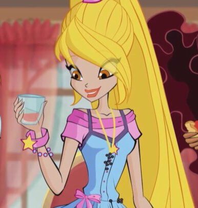 BloomHeart5's tweet photo. Happy Birthday To My BFF @Queen_Solaria I Hope You Amazing Birthday ily❤️🎉🎉 https://t.co/XMlR9eMlG3