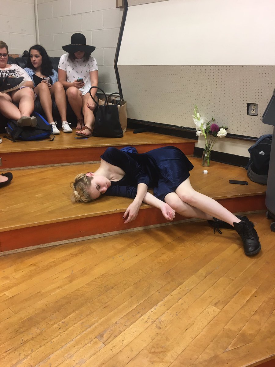 straight_2hell's tweet image. Sleeping on the job? What a slob. #straight2hell