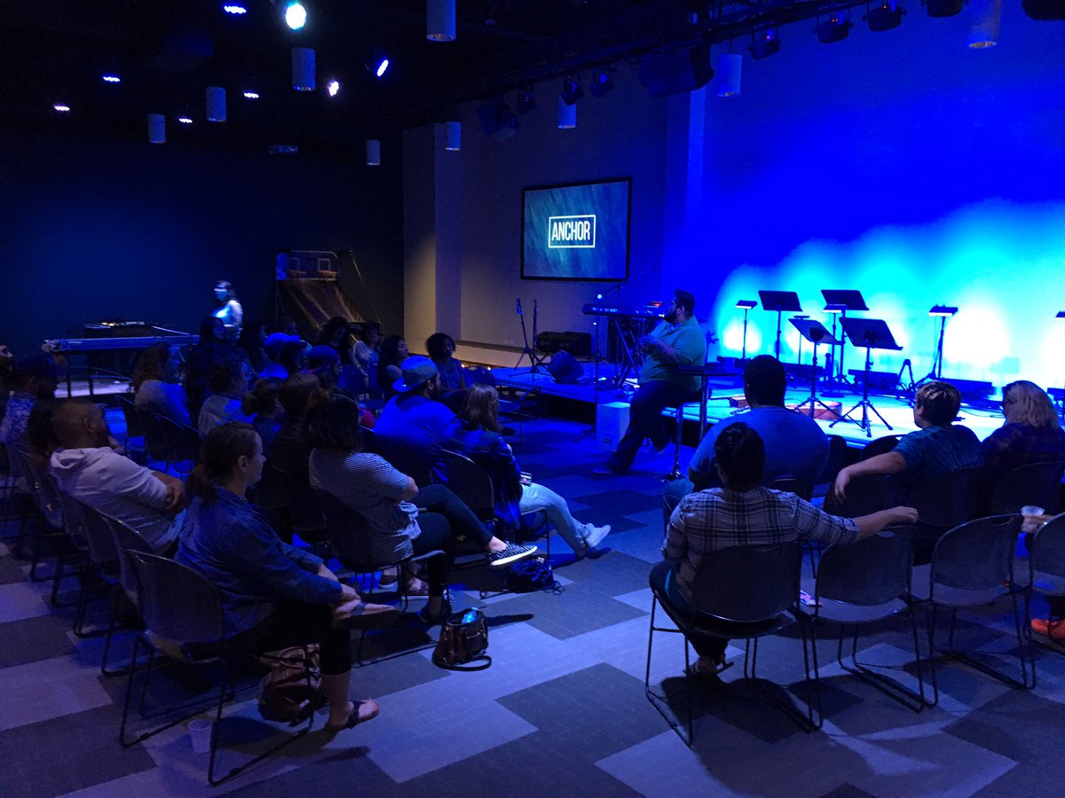 ExcelLeadership's tweet photo. @josesilvajr casting vision @AnchorYALife https://t.co/VjBMVHwZo0