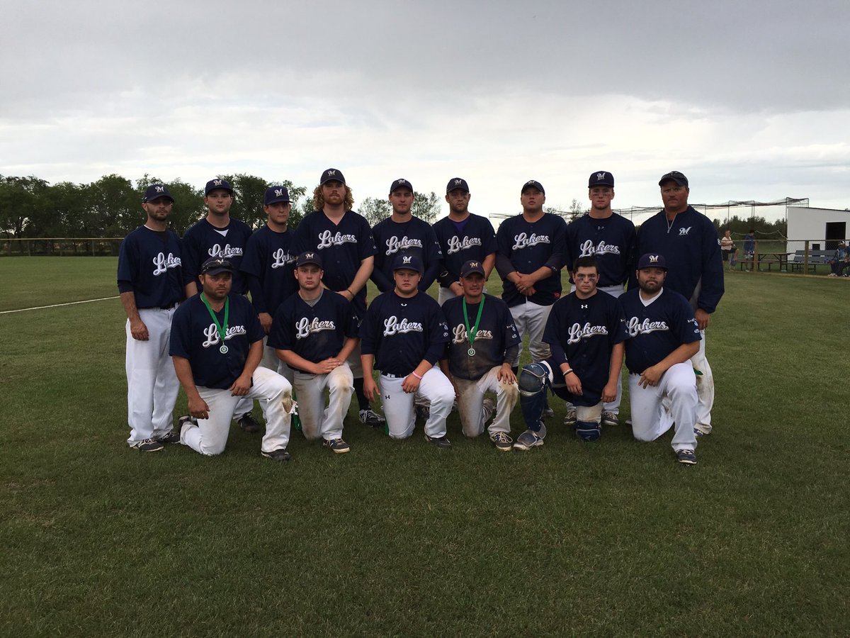 macklinsrlakers's tweet photo. Tough loss 6-4. Thanks to all the fans that came out. Nutzy was the MVP. Everyone be back for next year. https://t.co/sG5nVvAJTJ