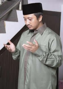 Daarul_Quran's tweet photo. Kelak Kita akan Membaca Alqur'an di Hadapan Allah dan Rasul-Nya.. https://t.co/OI0ZSNWYBk
#BackToQuran
#DoaYuk! https://t.co/BXHZq5NBFX
