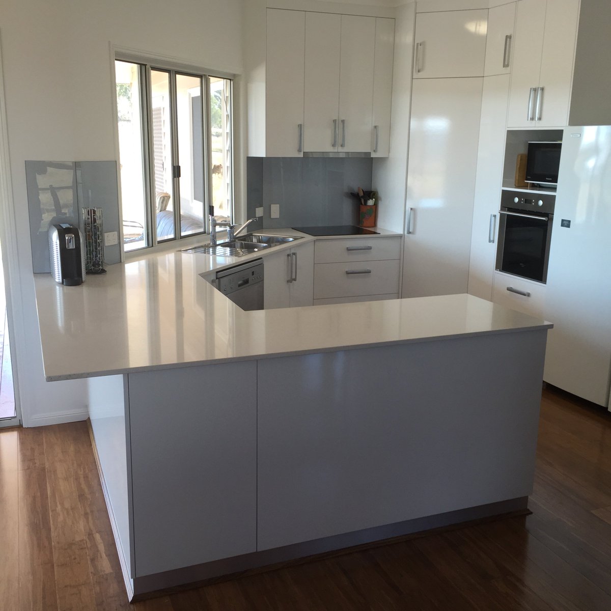 KingaroyJoinery's tweet photo. We LOVE this all white kitchen we completed! So fresh! With #stonetops, 2pak cupboards&amp; drawers &amp; glass splashbacks. https://t.co/NecRCmZOqb