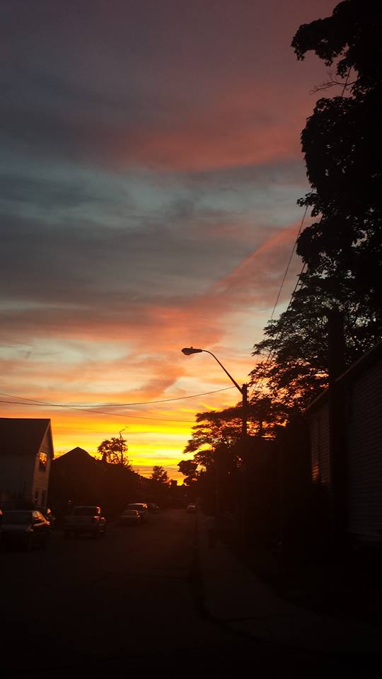 tazzie44's tweet photo. Gorgeous #sunsetsunday #sunset by my friend #TraceyB. #HamOnt https://t.co/RjMrwt7qWH