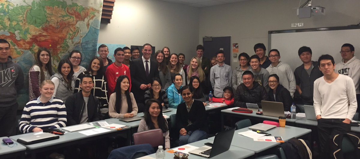 jihaddibmp's tweet image. Loved sharing stories with pre service teachers @Sydney_Uni this morning. Remember, teachers change the world!