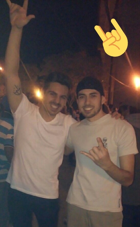 TonyBarrios94's tweet photo. #HrasH seleccionado para el TaragüíRock🤘 https://t.co/vkFGh2CZRy