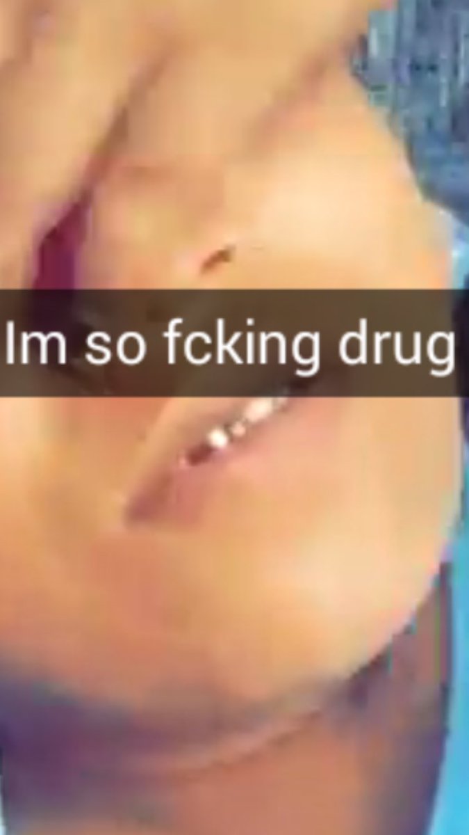 julietxal's tweet photo. the one & only likaFUCKINGkuΓ± #fobprobs https://t.co/89DeCqO9FQ