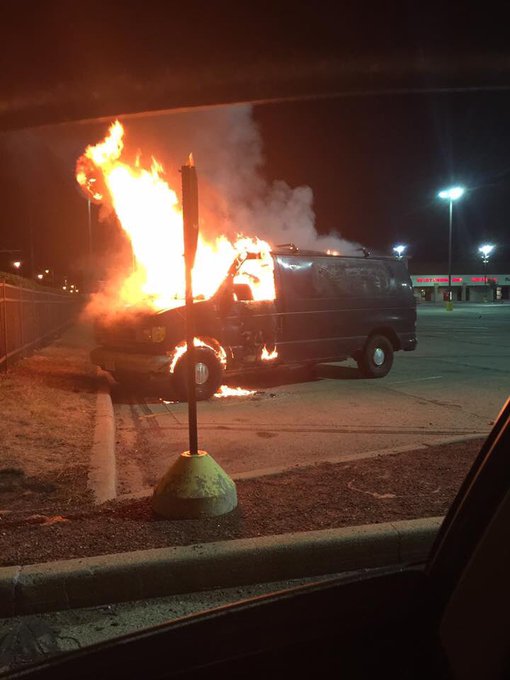 View image on Twitter