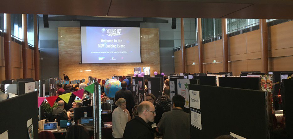 Vintuitive's tweet photo. Proof that Aussie Tech is Thriving, via @EFTM https://t.co/4ohx7YFFVX #australia #tech #EFTM #YoungICTExplorers https://t.co/jF4TRpPj73