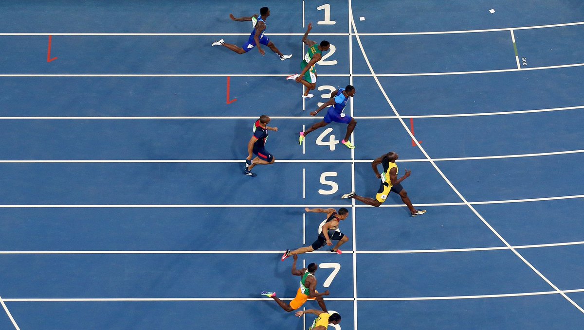 Univ_Club's tweet photo. USAIN BOLT WINS OLYMPIC 100 METRES FINAL IN 9.81 SECONDS #Olympics https://t.co/CHcoJPb5j7