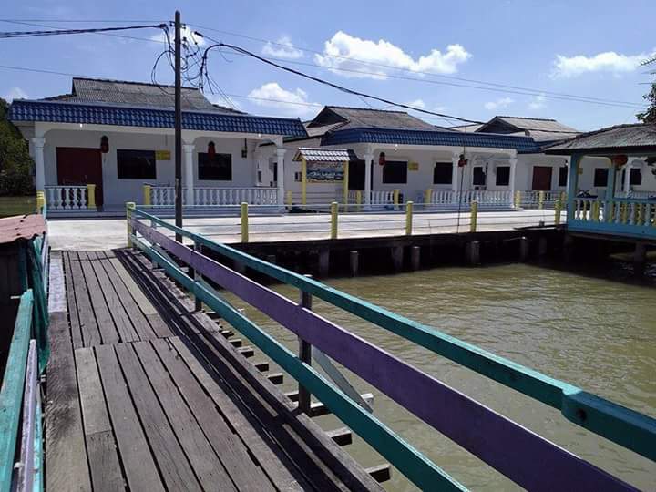 BuletinJohore's tweet photo. Selamat Datang ke Chinese Homestay Kukup, Pontian #tourismjohor #xplorejohor #desastay @tourismjohor https://t.co/dRJrWXpKky