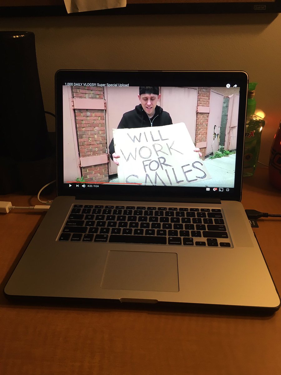 Woods125's tweet photo. I tell you what @RomanAtwood ... I would not be the way I am today without your wisdom in the videos!!!! #SmileMore https://t.co/26Q1Vh9UB6