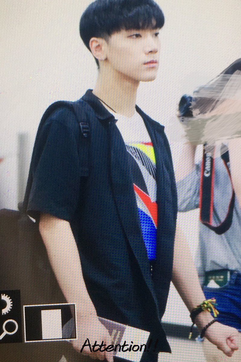 Ten960227Ten's tweet photo. 160815 입국 #NCT #TEN #텐 
기요움이 그자체ㅠㅠㅠㅠㅠㅠㅠㅠㅠ
테니야ㅠ이틀동안 수고 많았옹👍 https://t.co/cASXtovMMb