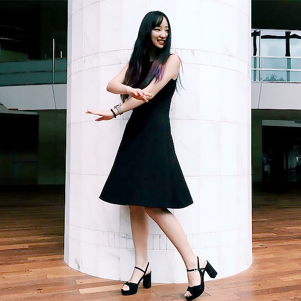 くるみ(@___k_r_m___)さん、カンダエミリ(@EmilyKanda)さん着用の