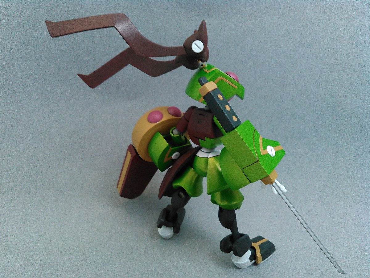 べっこう天 長らくお待たせしました Kwg 12 モンジロー 荒削りながら 完成しました メダロット セミスクラッチ