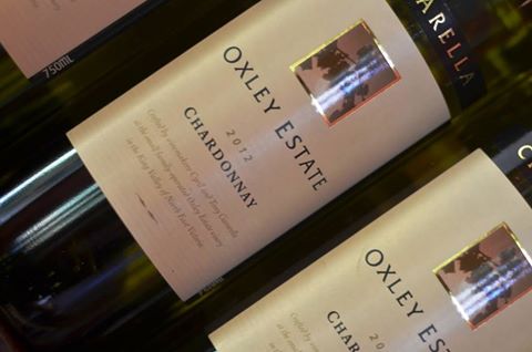 oxleyestate's tweet photo. #GoldMedal for our 2012 #Riesling @ #DookieWineShow Silver for #Chardonnay bronze for #Zinfandel &amp; #Tempranillo 🍷🏆👌 https://t.co/FH8fYqZcUo