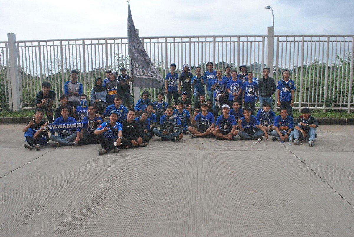 VIKINGKAMPUSBGR's tweet photo. Sebagian kecil keluarga kami #enjoybogor https://t.co/2pJ92Ut7VO