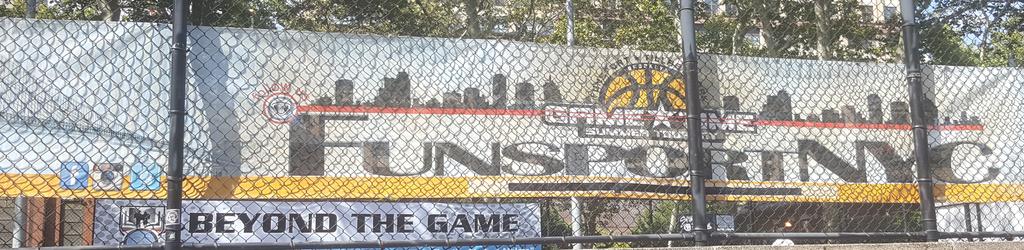 Castlehoops15U's tweet photo. 15U Beat Fulton St. Ballers in Funsport Elite (8) Adv. to Final 4 n/Wkd vs Gauchos 12n @CastleHoops @FunsportNYC https://t.co/HlxoCzwbxf