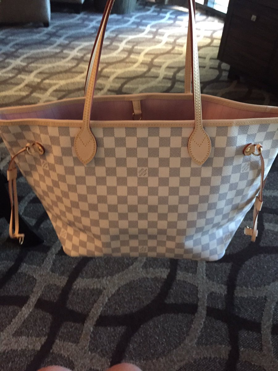 Princessx3Samm's tweet photo. Best 1400 I ever spent 😍😍 https://t.co/jYSxcti2sI