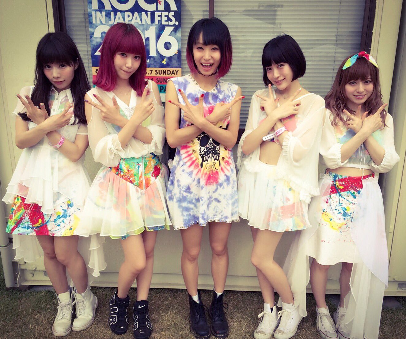 Lisa Silent Siren様とっ 話してても動いててもライブしててもごはん食べててもぜんぶかわいい T Co Wmghuuxipt Twitter