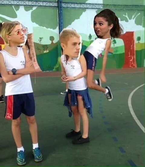 Wtf 😂😂😂😂