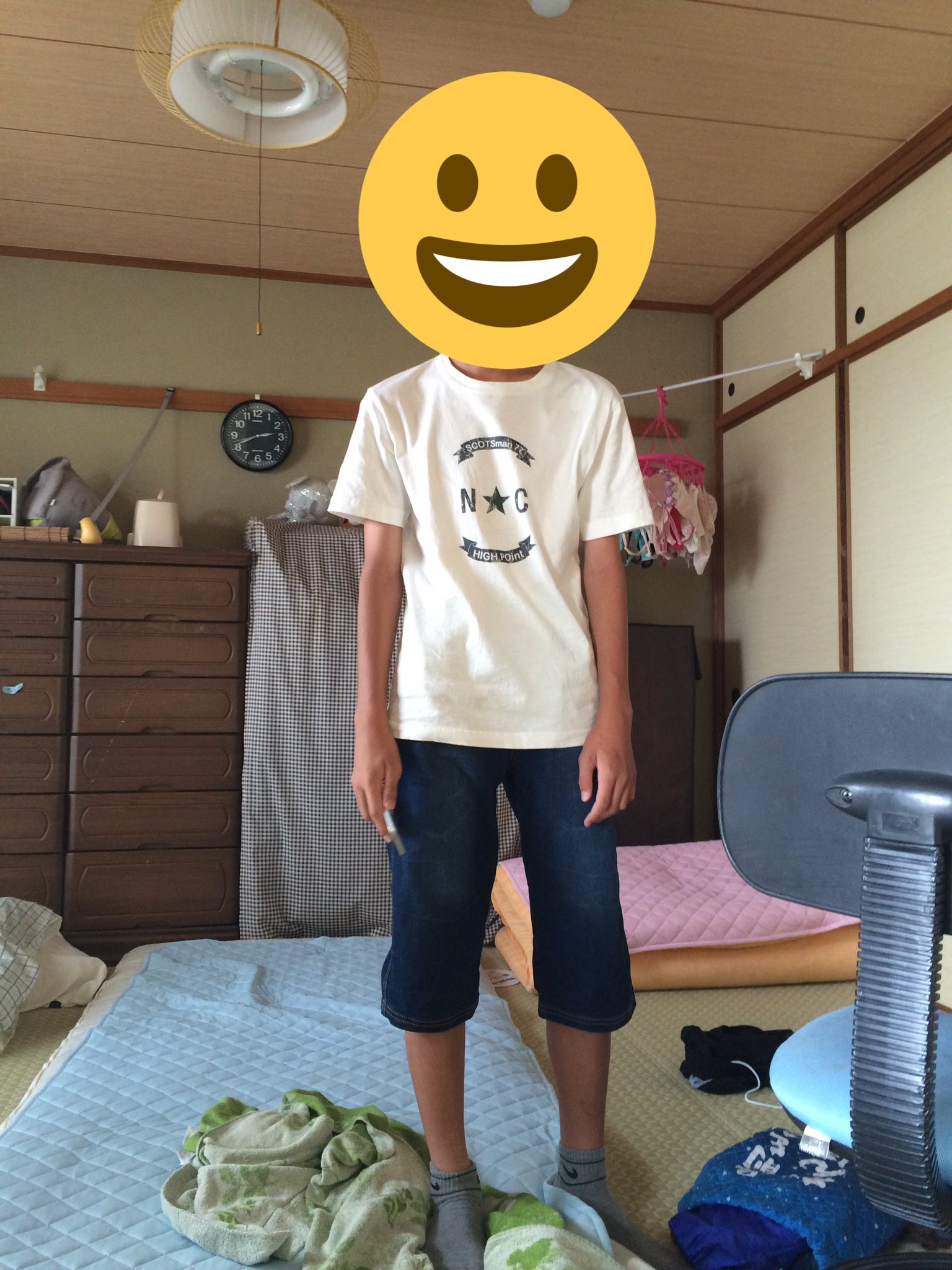 ださいファッションbot Twitter पर ダサいファッション ださいファッション 厨二ファッション 中二病 厨二病 卍 この微妙な丈のズボンにちょっと長い靴下 T Co Jciq0x7eew Twitter