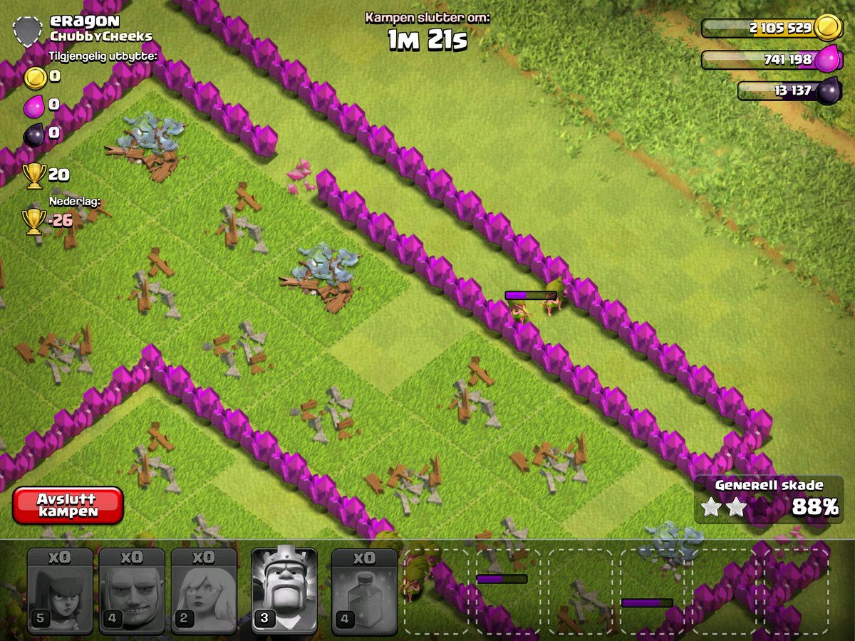 b34stYT's tweet photo. Who can spot the problem #ClashOfClan #ClashRoyaleTournament #clash #clashhack @ClashofClans @supercellgames #FaZeUp https://t.co/OVQOXXeOcq